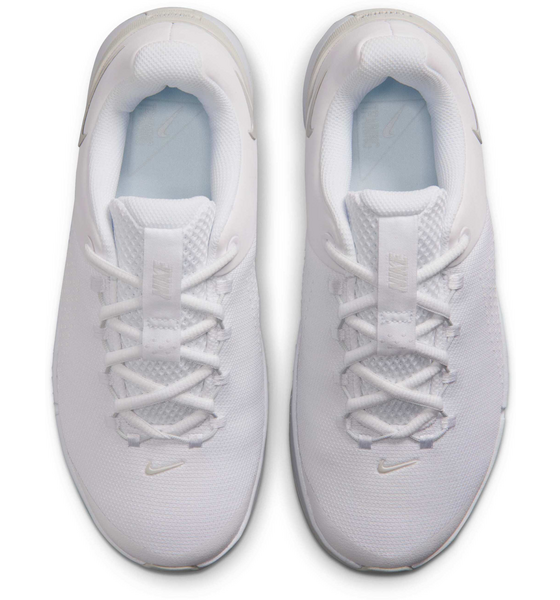 NIKE Women's Training Shoes Mc Trainer 4 på