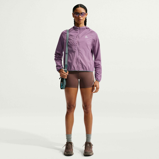 NIKE Women's Uv Protection Trail-running Jacket Acg Aireez på
