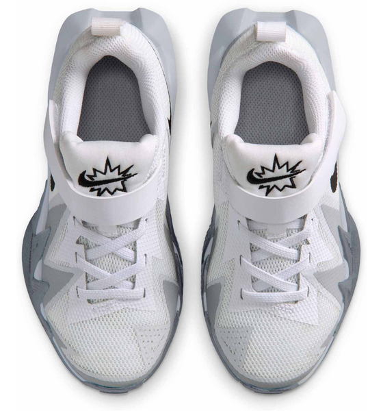 NIKE Younger Kids' Basketball Shoe S.t. Dynamite på