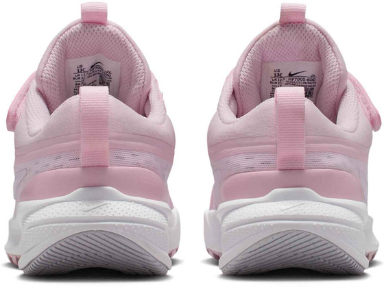 NIKE Younger Kids' Running Shoes Star Runner 5 på