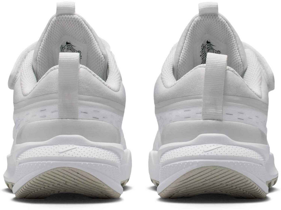 NIKE Younger Kids' Running Shoes Star Runner 5 på