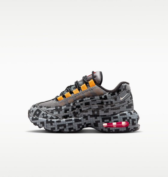 NIKE Younger Kids' Shoes Air Max 95 X Lego(r) Collection på