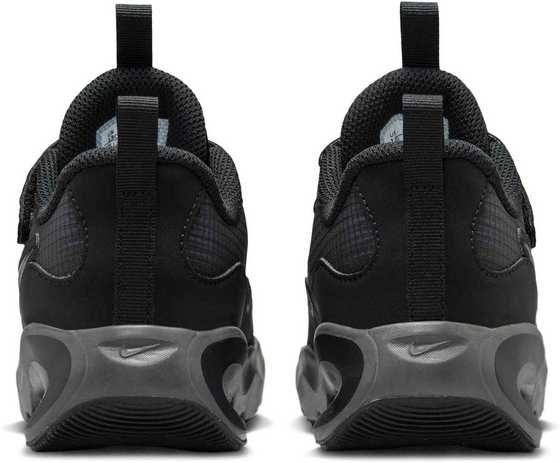 NIKE Younger Kids' Shoes Air Max Nova på