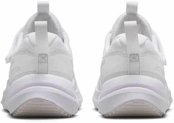 NIKE Younger Kids' Shoes Cosmic Runner på