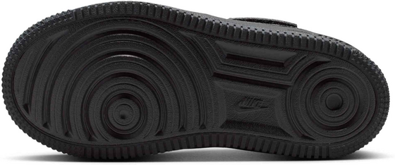 NIKE Younger Kids' Shoes Force 1 Low Easyon på