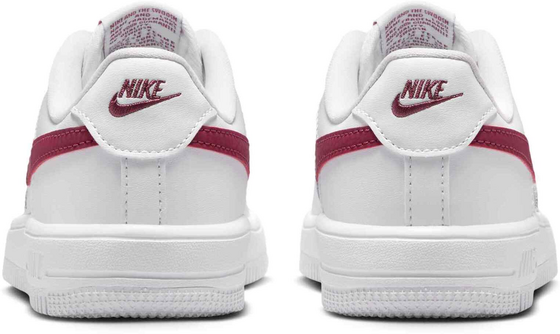 NIKE Younger Kids' Shoes Force 1 Low på