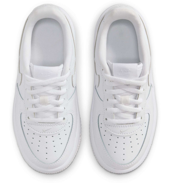 NIKE Younger Kids' Shoes Force 1 Low på