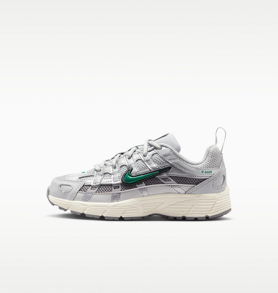 NIKE Younger Kids' Shoes P-6000 på