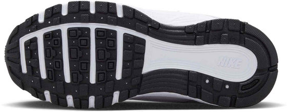 NIKE Younger Kids' Shoes P-6000 på