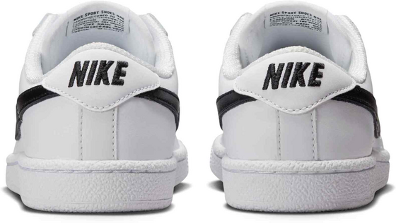 NIKE Younger Kids' Shoes Tennis Classic på