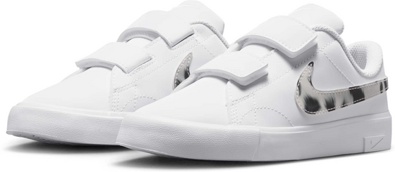 NIKE Younger Kids' Shoes Tennis Essential på