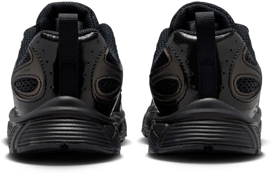 NIKE Younger Kids' Shoes V5 Rnr på