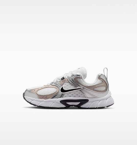 NIKE Younger Kids' Shoes V5 Rnr på