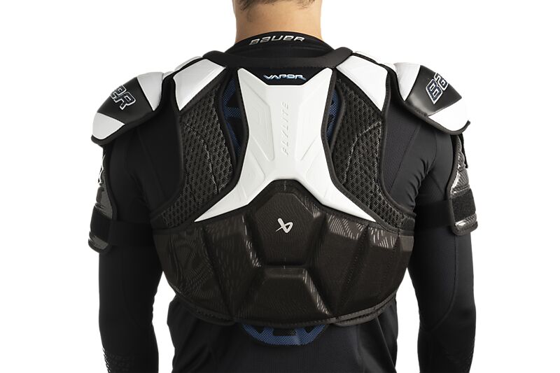 BAUER S25 Vapor Flylite Shoulder Pad-sr på
