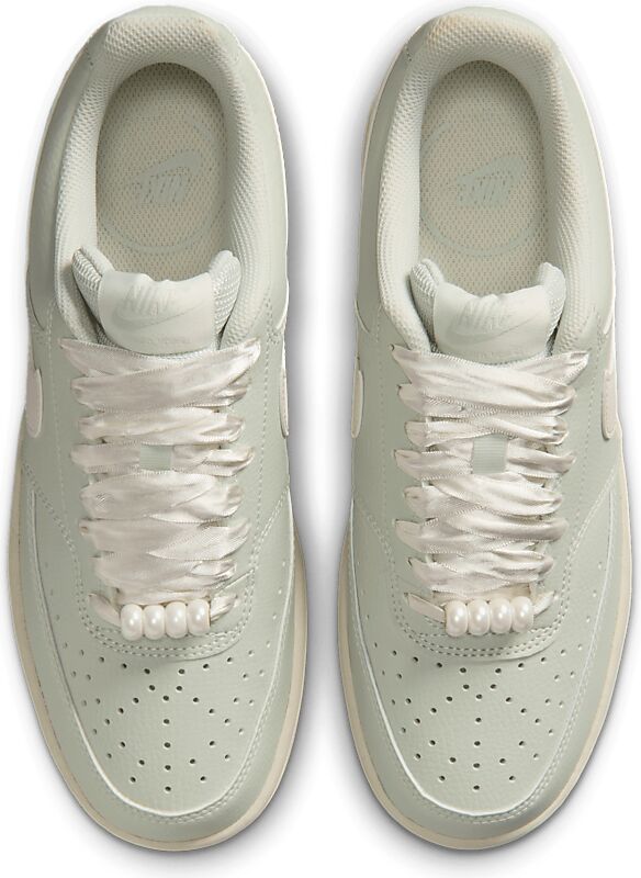 NIKE W COURT VISION LOW på