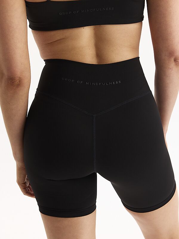DROP OF MINDFULNESS Ultimate Bike Shorts på