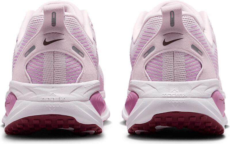 NIKE W Vomero 18 på