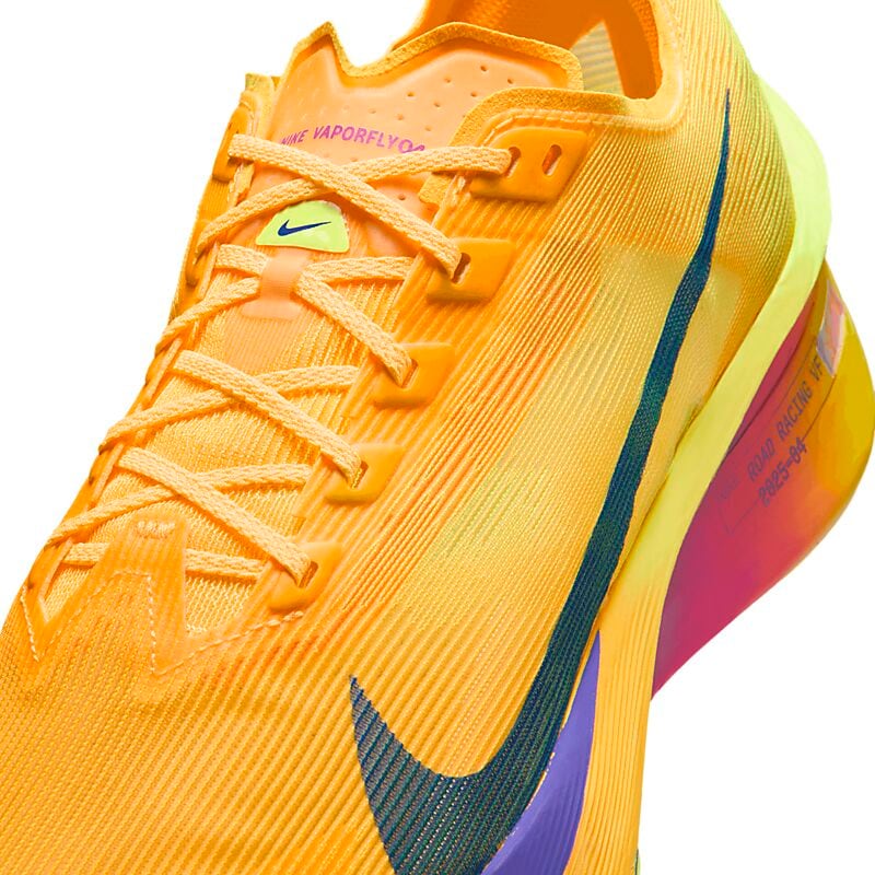 NIKE M ZoomX Vaporfly 4 på