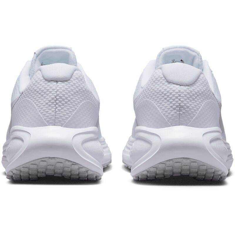 NIKE W Revolution 8 på