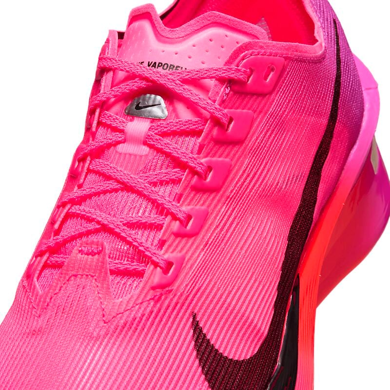 NIKE W Zoomx Vaporfly Next% 4 på