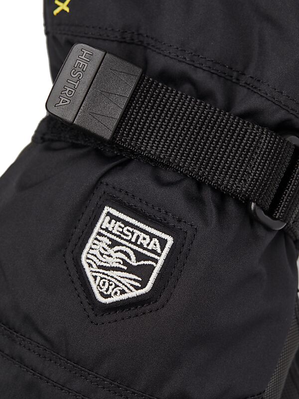 HESTRA J Gore-Tex Gauntlet Gloves på