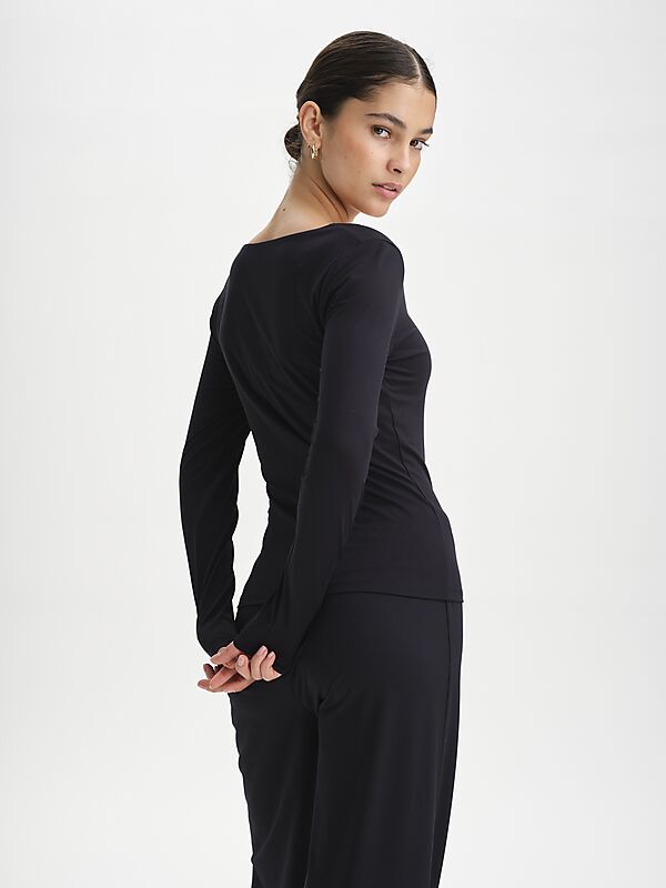 SOC W Soft Square Longsleeve på