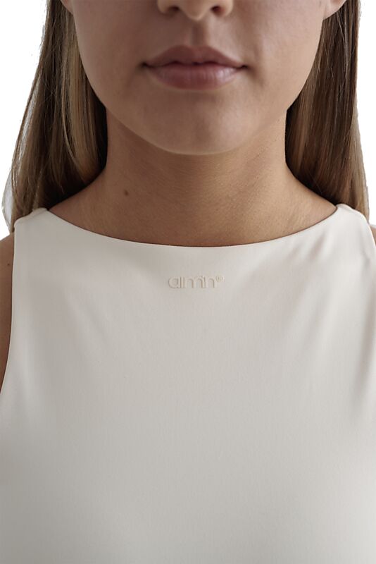 AIM´N W Sense High Neck Dress på