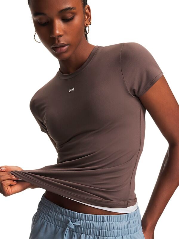 UNDER ARMOUR MOTION FITTED SS på