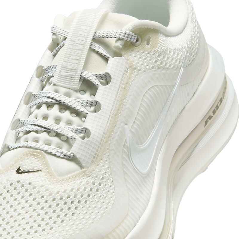NIKE W PEGASUS PREMIUM ESS på