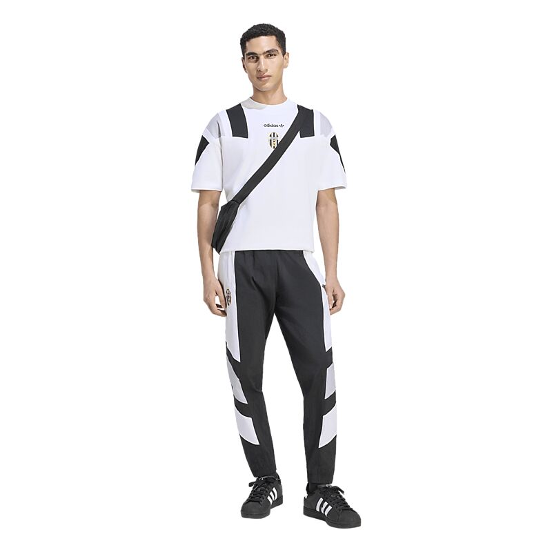 ADIDAS JUVE EQT TEE på