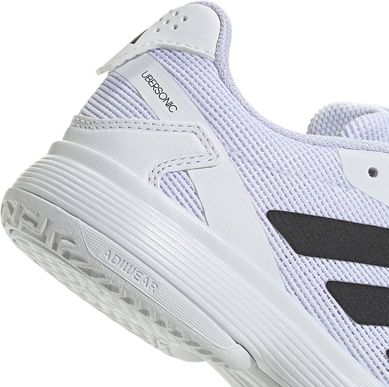 ADIDAS UBERSONIC K på