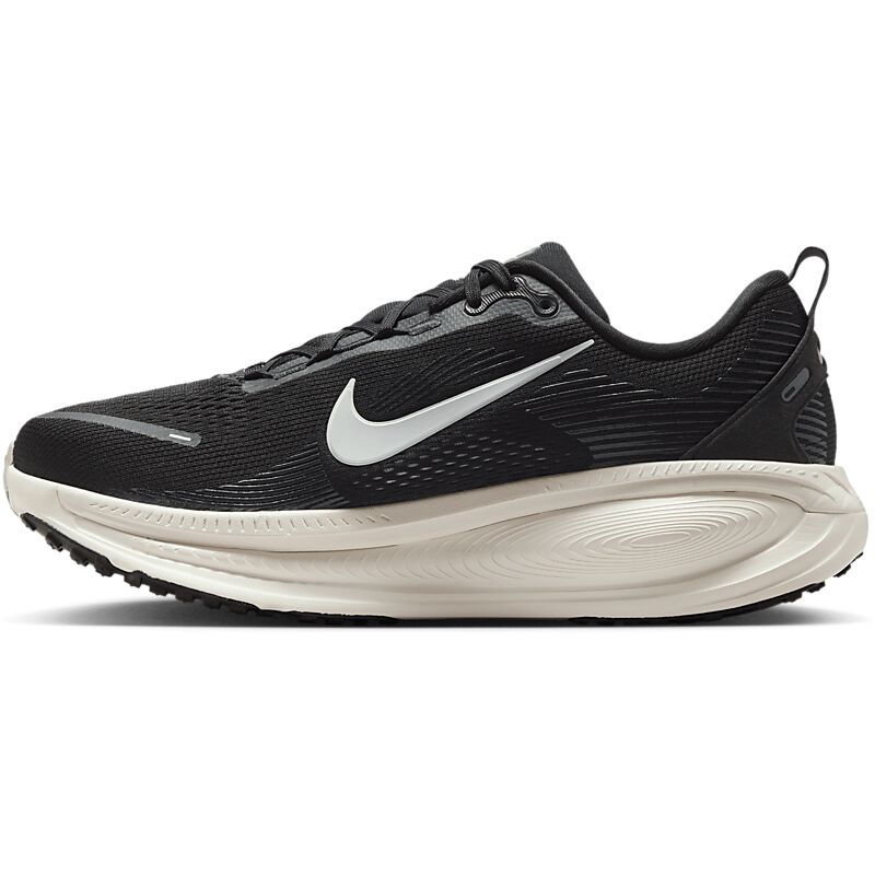 NIKE M Vomero 18 Wide på