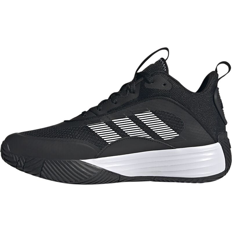 ADIDAS Ownthegame 3.0 på