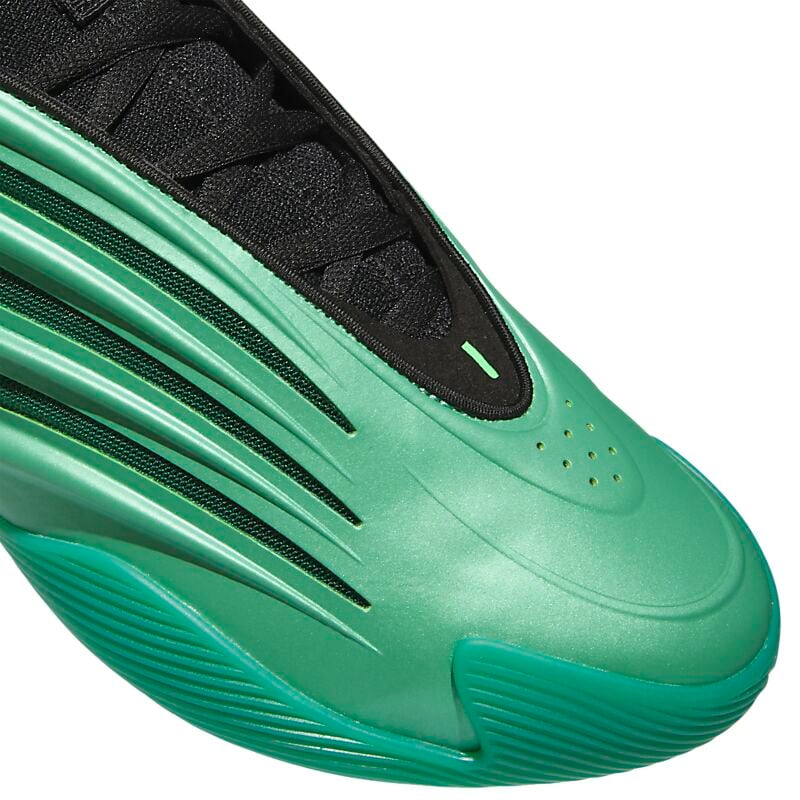 ADIDAS Harden Volume 9 på