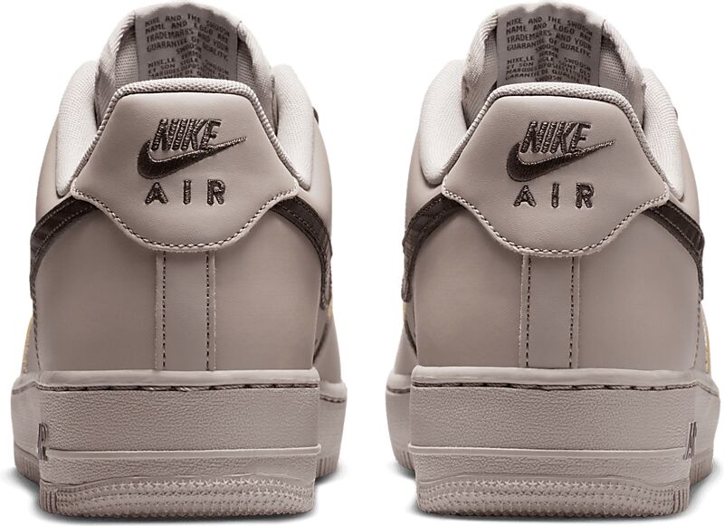 NIKE M AIR FORCE 1 på