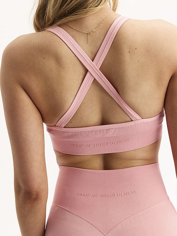 DROP OF MINDFULNESS SIGNATURE SEAMLESS V SHAPE BRA på