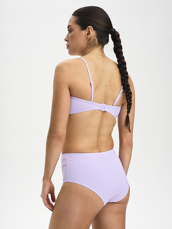 SOC W Beach High Brief på