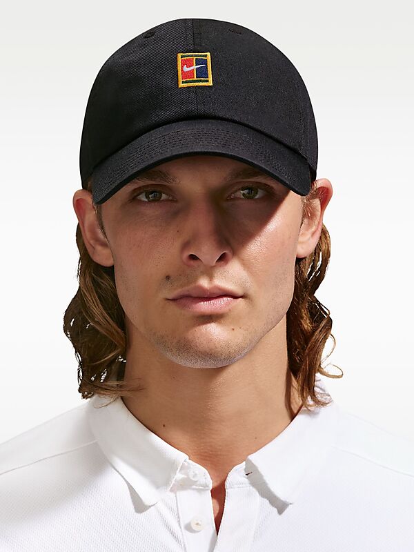 NIKE U NK CLUB CAP CB COURT på