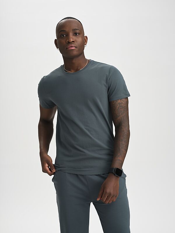 SOC M SLIM FIT R-NECK TEE på