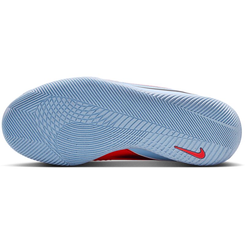 NIKE Jr Phantom 6 Low Club Ic på