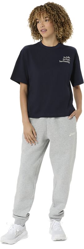 ASICS W RUNNER MESSAGE GRAPHIC TEE på