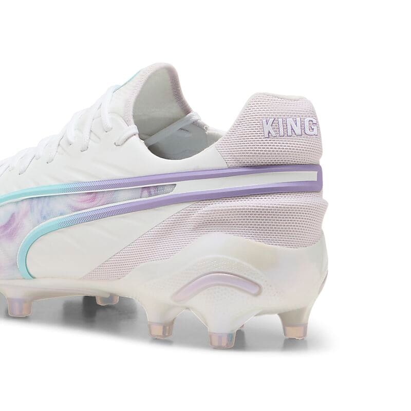 PUMA King Ultimate Brilliance Fg/Ag Wn S på