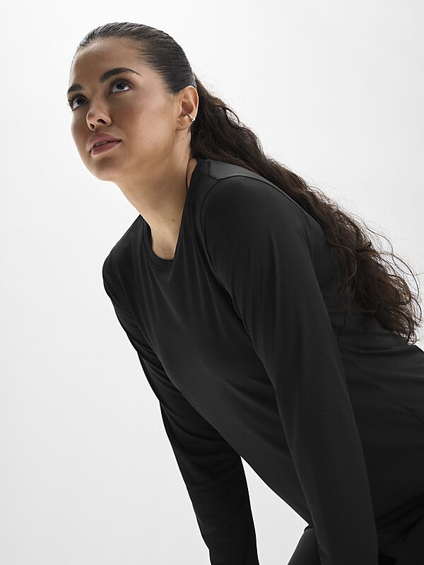 SOC W Run Long Sleeve Top på