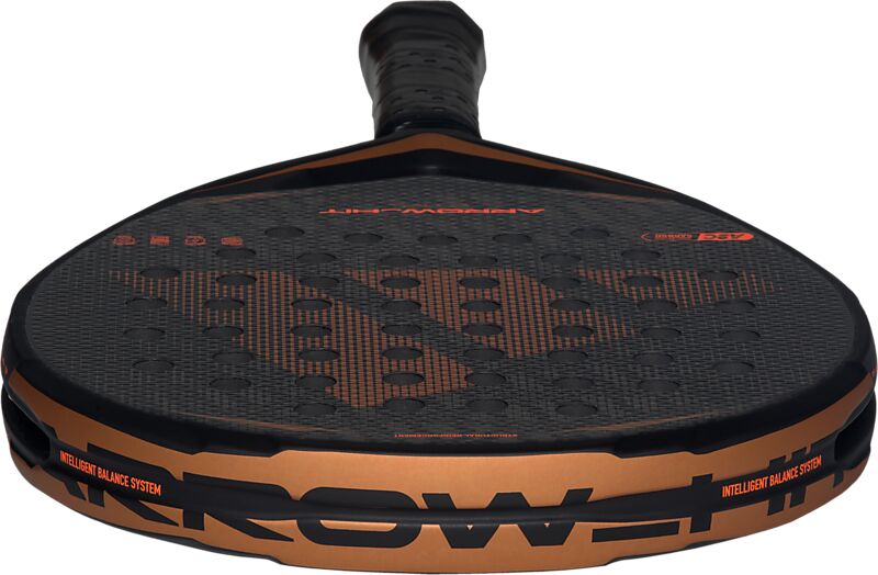 ADIDAS ARROW HIT CTRL på