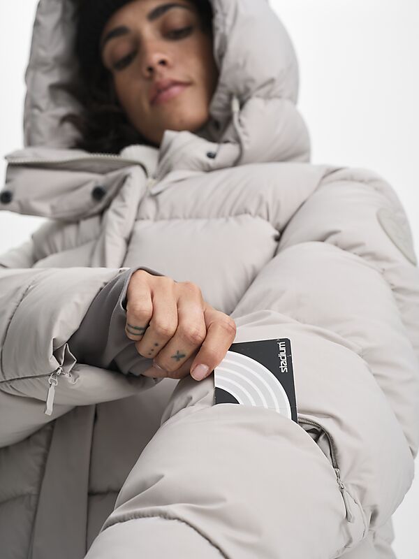 EVEREST W Femme Puff Jacket på