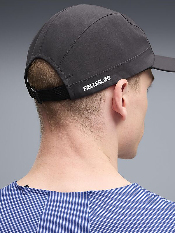 PUMA PUMA X SAYSKY STORM 5 PANEL CAP på