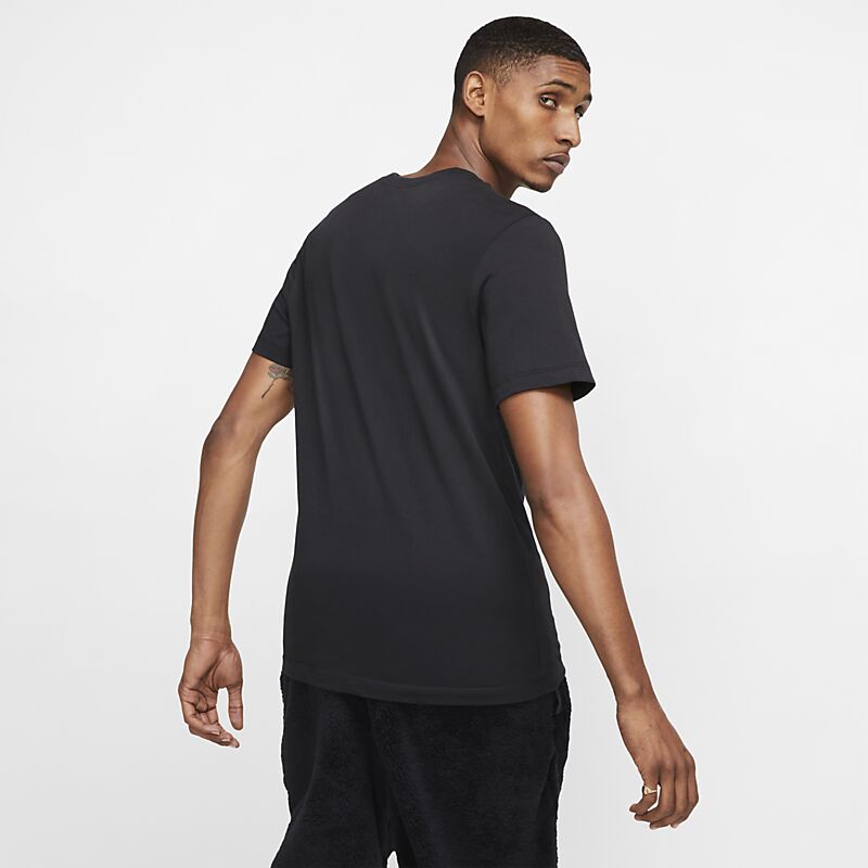 NIKE M Club Tee på