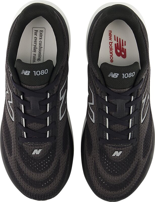NEW BALANCE W 1080 V15 på