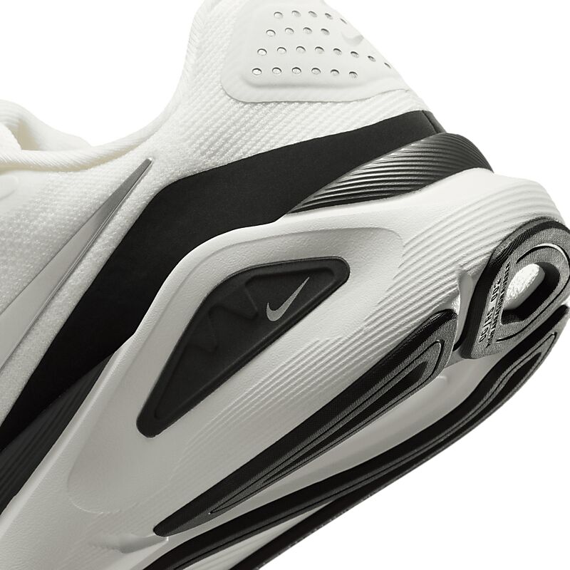 NIKE W STRUCTURE på