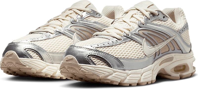 NIKE W Air Max Moto 2k på
